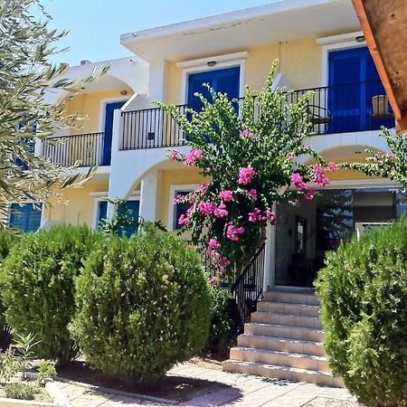 Castellania Hotel Apartments Livadia  Exterior photo