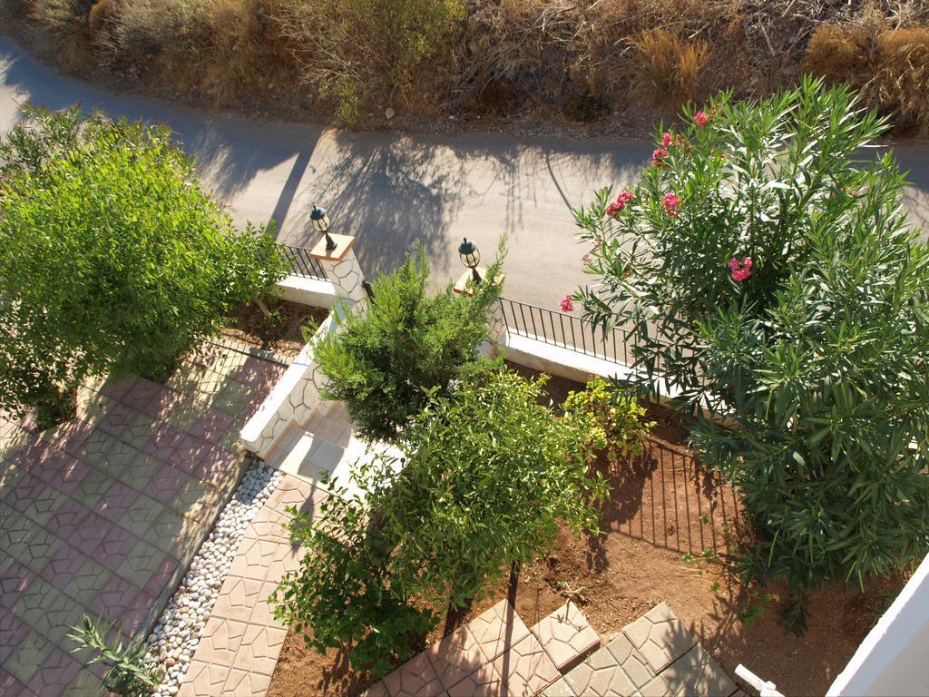 Castellania Hotel Apartments Livadia  Exterior photo