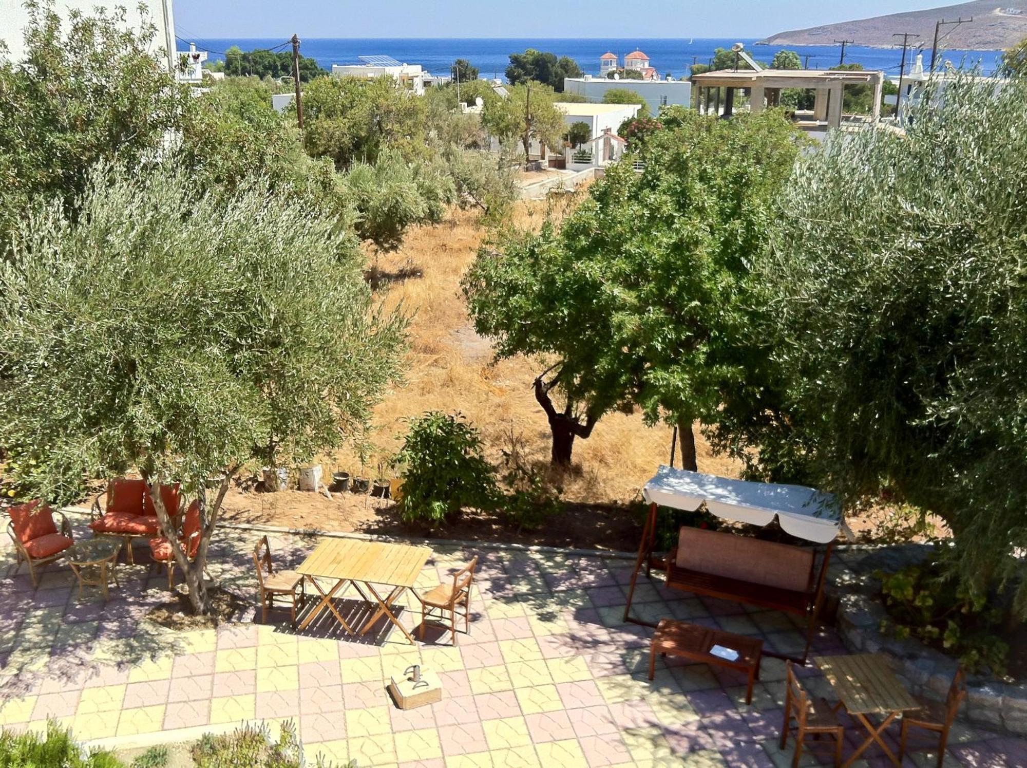 Castellania Hotel Apartments Livadia  Exterior photo